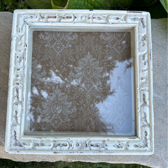 Anthropologie Shadow Not Such a Mystery Jewelry Box Lot of 9 Pieces of Jewelry - Picture 4 of 9